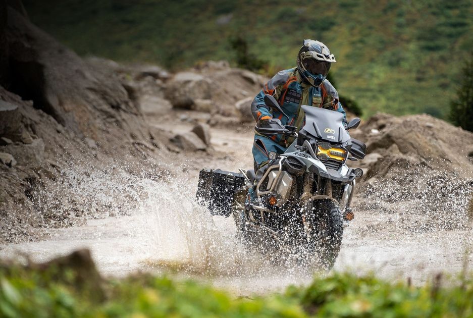 Adventure rider wearing Klim Badlands Pro A3 pants 